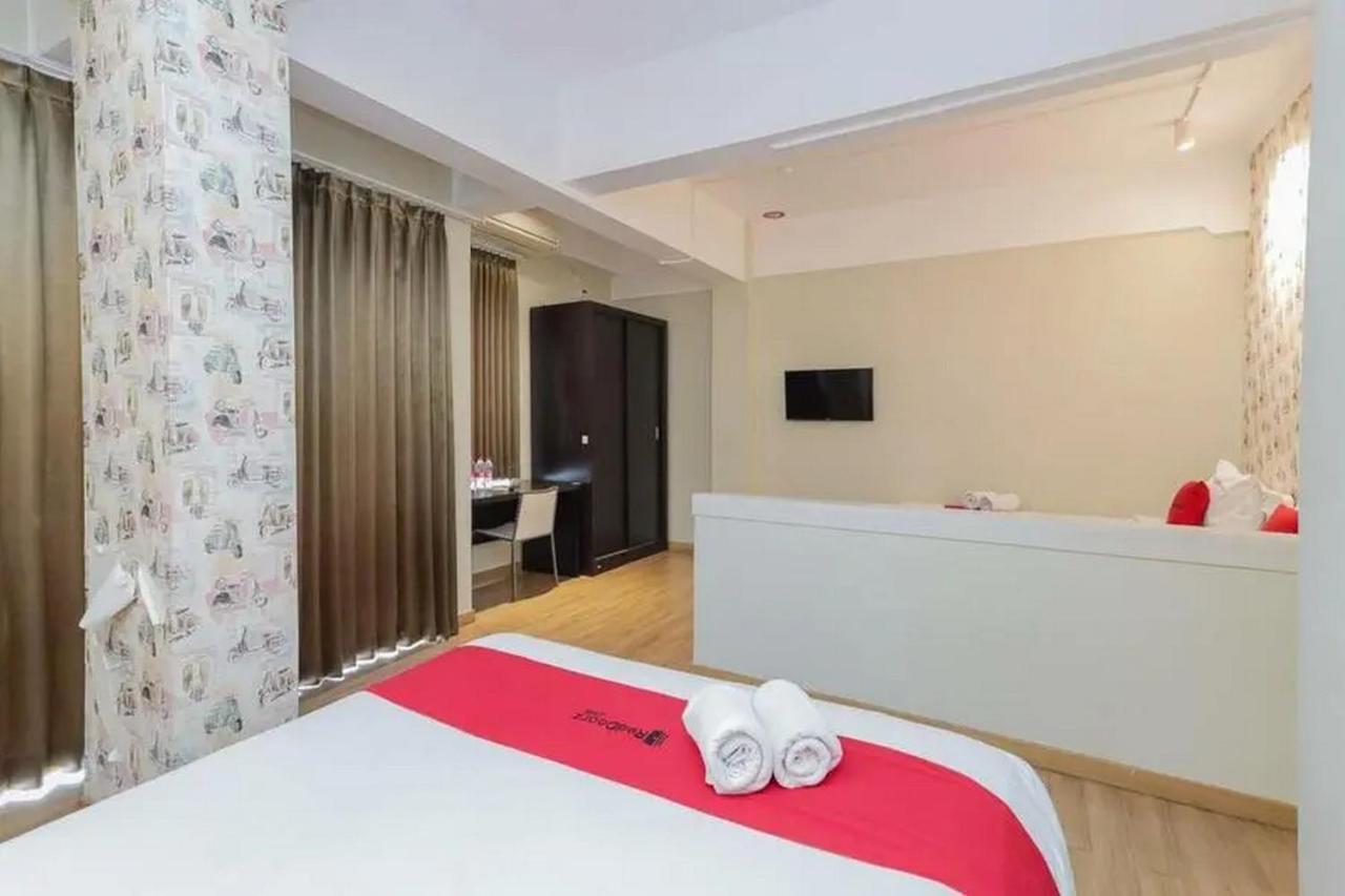 Reddoorz Plus At Riverside Маланг Екстериор снимка